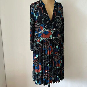 Ba&sh sz 2 Agathe Noir Lady Dress great pre owned cond, v neck side zip viscose